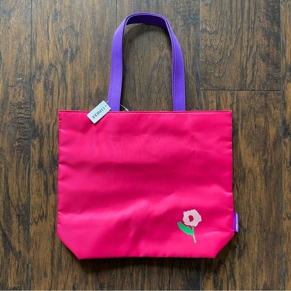 Clinique x Donald Robertson Limited Edition Tote and Makeup Bag Floral - Picture 2 of 12